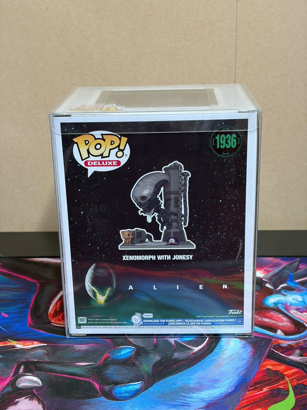 Funko Pop! Deluxe Alien Xenomorph with Jonesy #1936