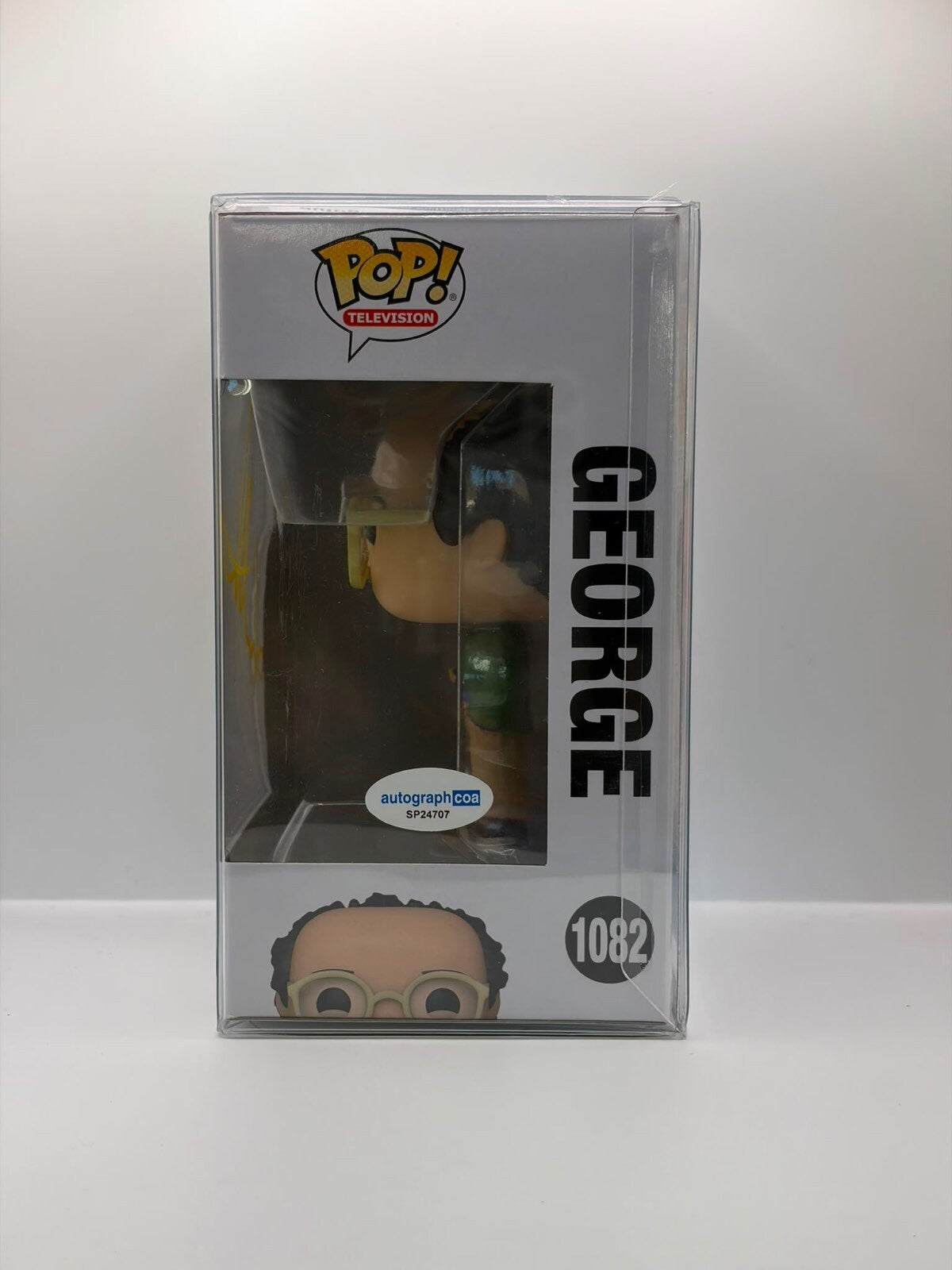 Funko Pop! Television Seinfeld George Vinyl Figure #1082 Autographed