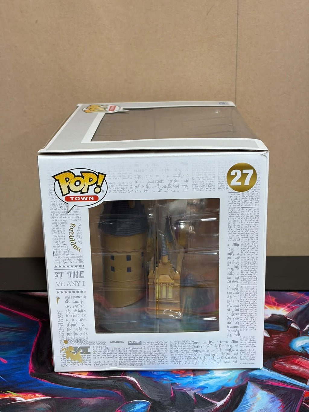 Funko Pop! Town #27 Albus Dumbledore with Hogwarts