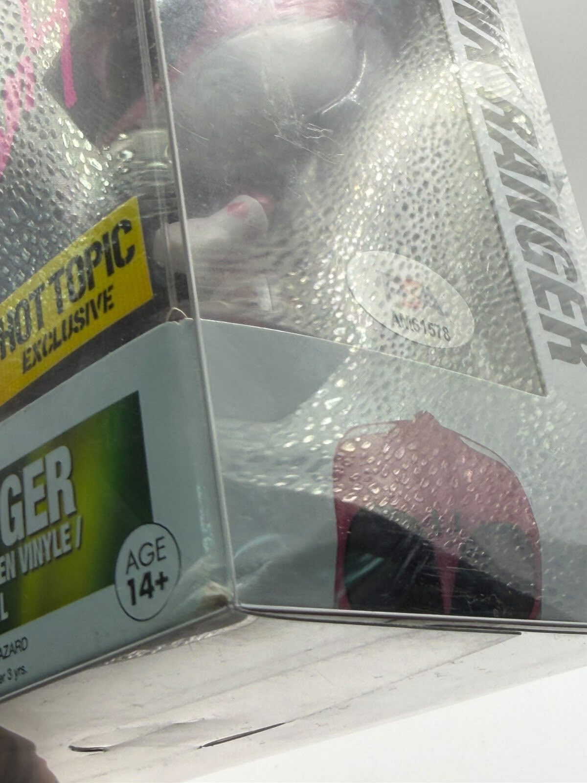 Funko Pop! Television Pink Ranger #407 – Mighty Morphin Power Rangers, Hot Topic Exclusive, Signed